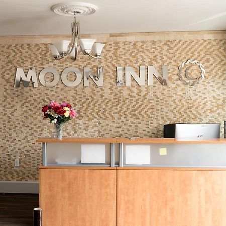Moon Inn Hotel 亚历山德里亚 外观 照片